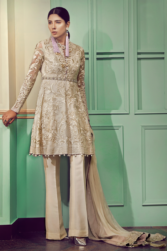 FRENCH FILIGREE (EP-1707023) - ELAN Staging