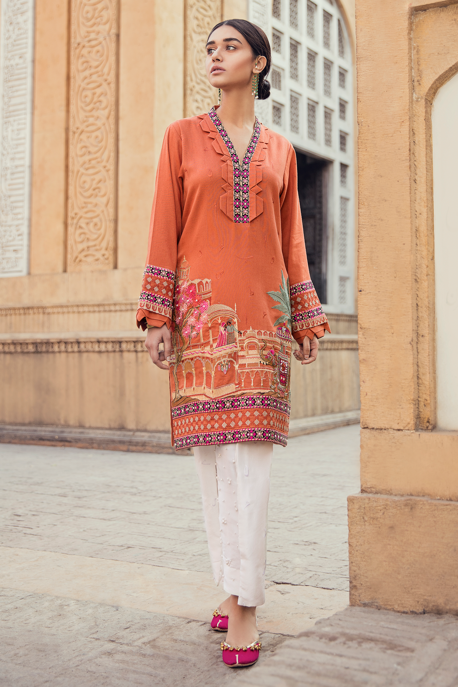 BAGH-E-QUDSIA (EV-1711108) - ELAN Staging