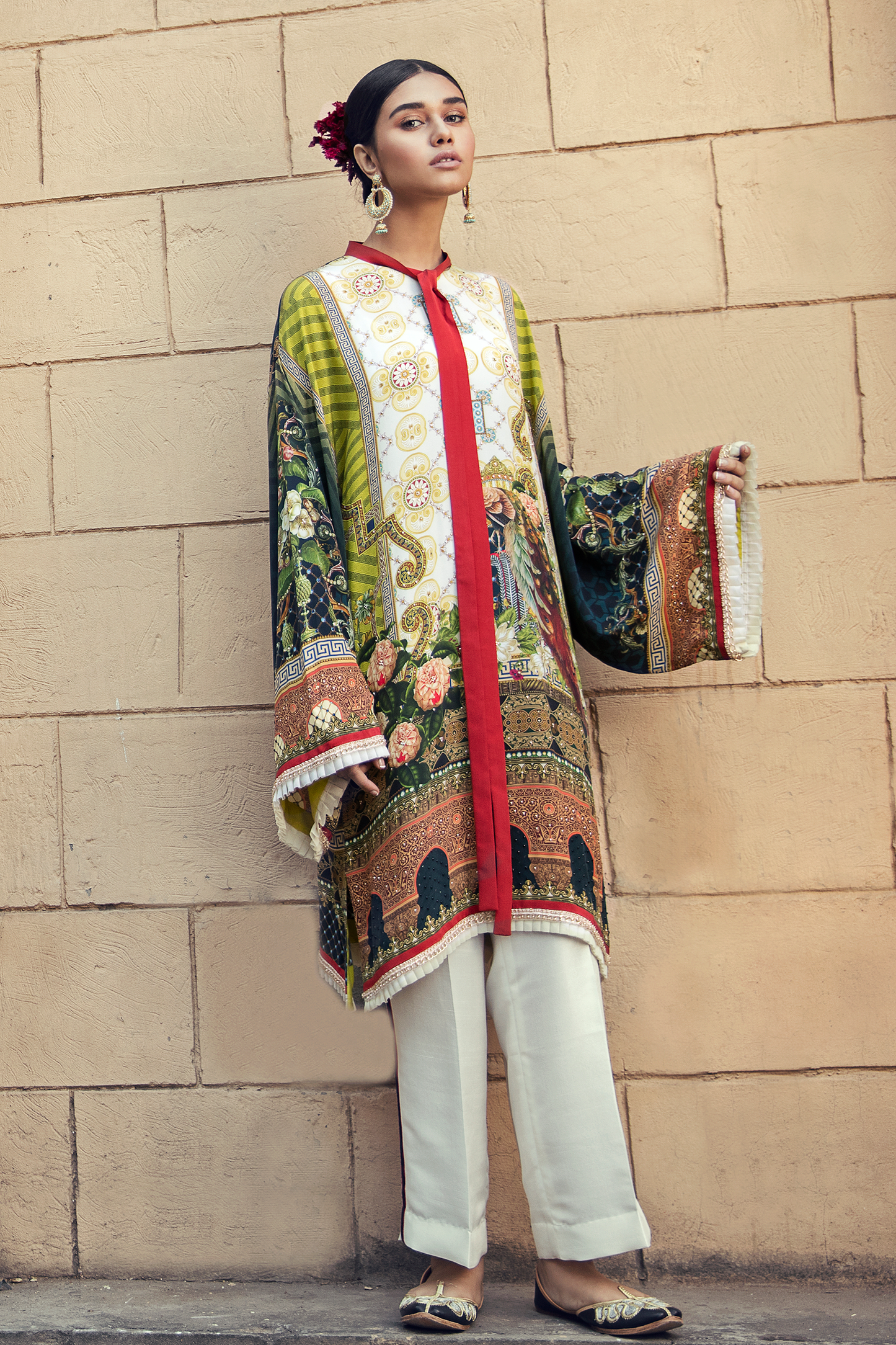 DASTAAN-E-BAHAR (EV-1710089) - ELAN Staging