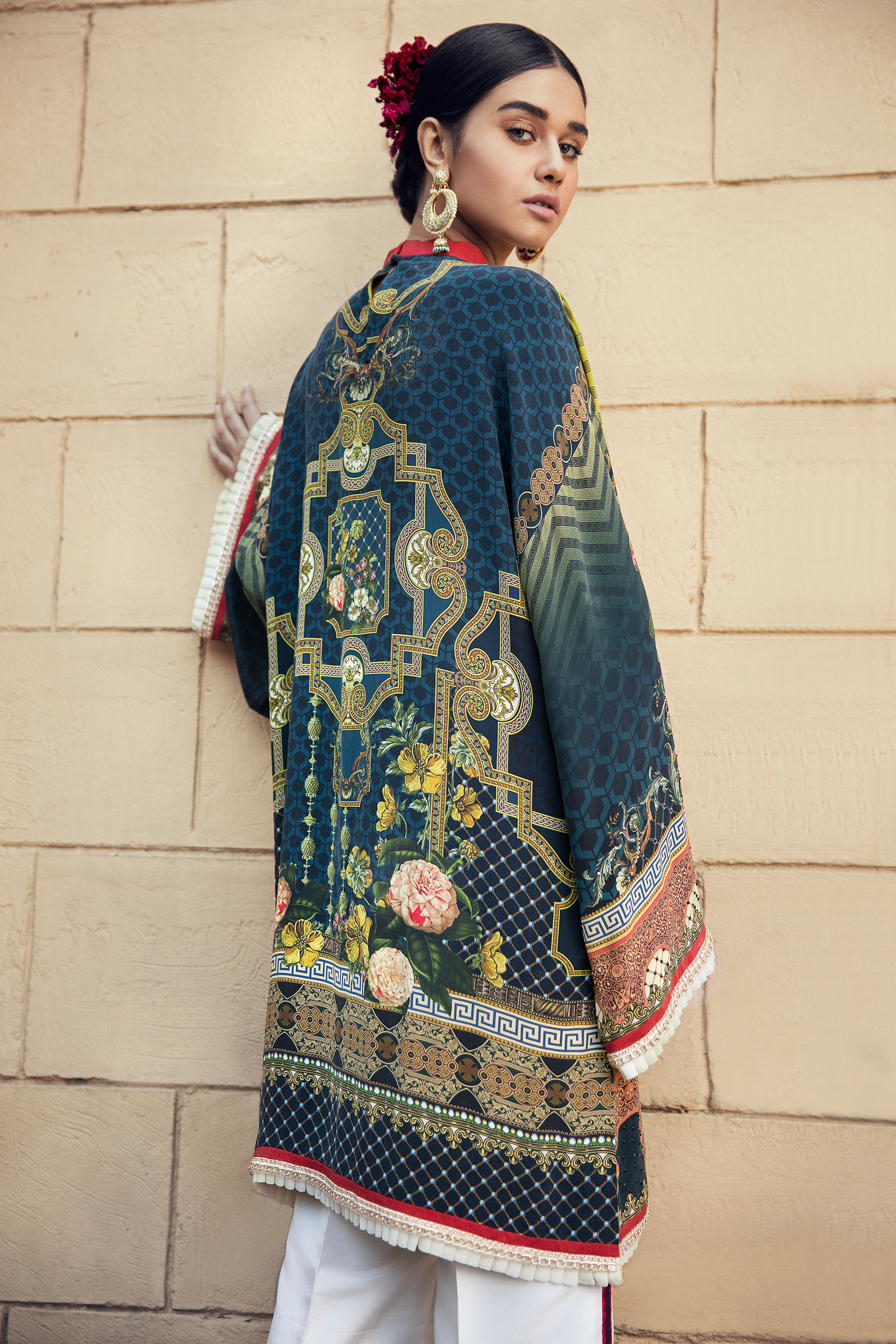 DASTAAN-E-BAHAR (EV-1710089) - ELAN Staging
