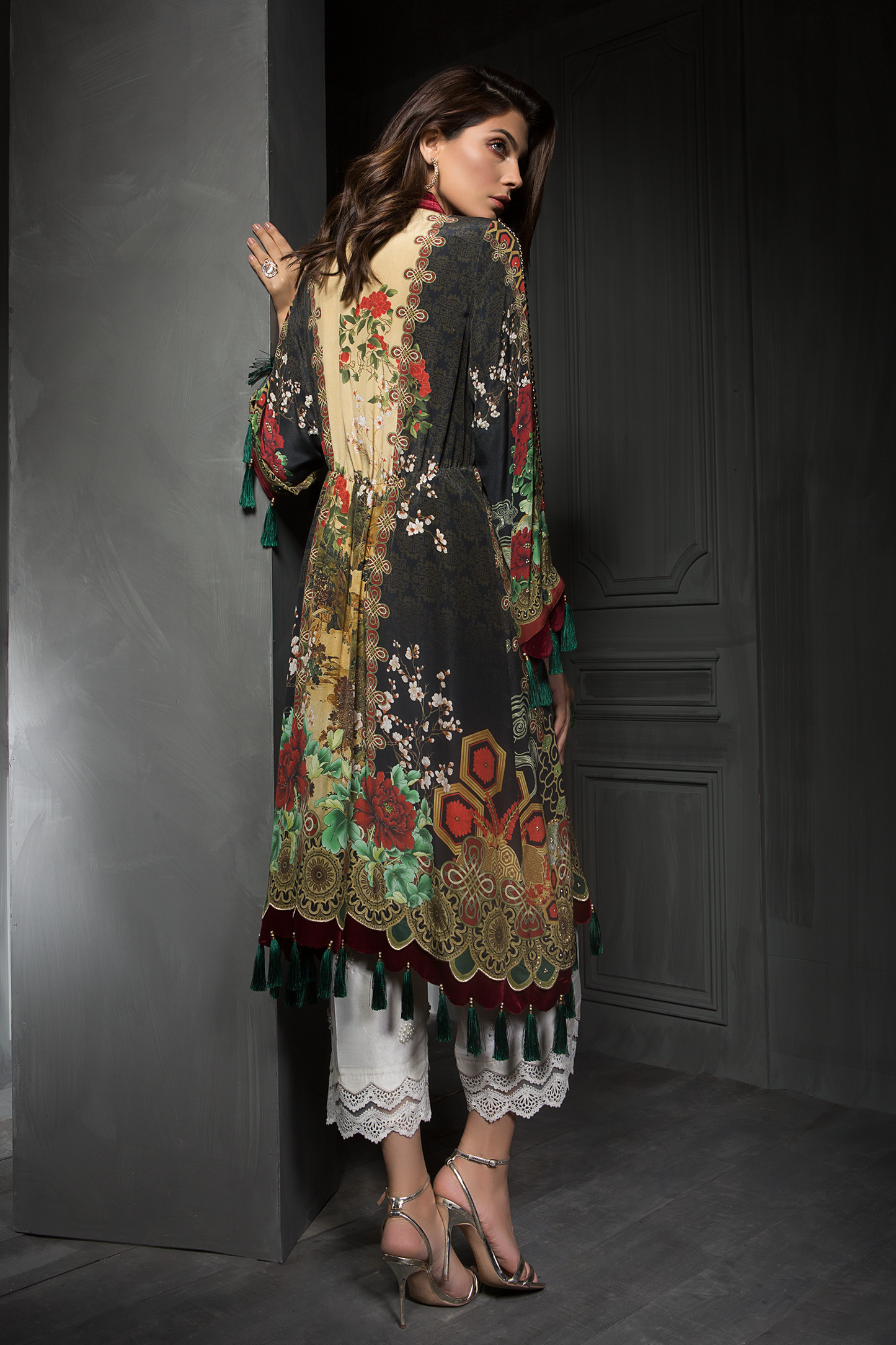 DASTAN-E-GUL (EV-1710088) - ELAN Staging