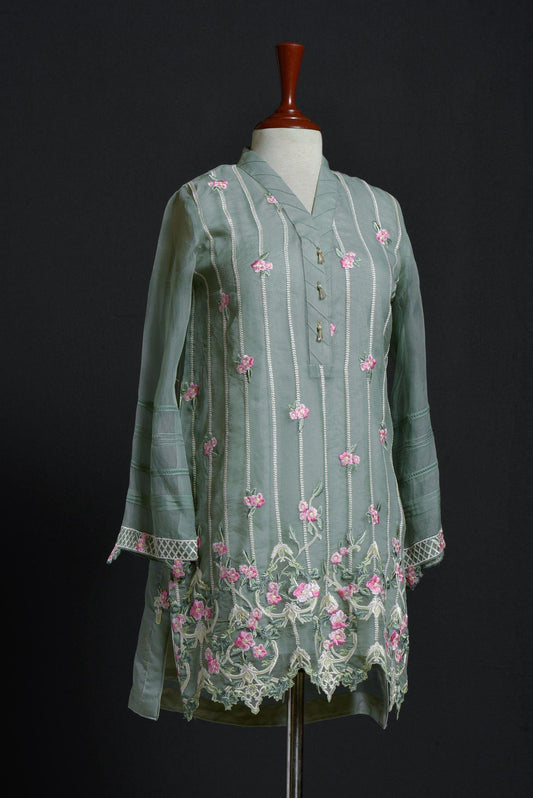 LP-001 (LUXURY PRET) - Saya