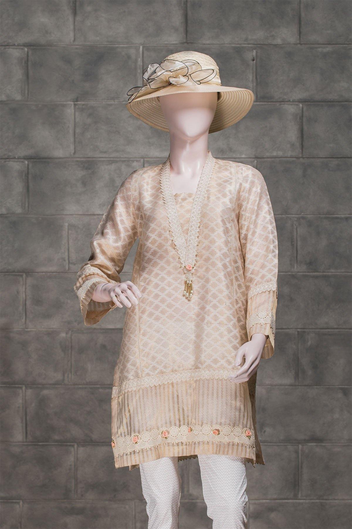 LP-025 (LUXURY PRET) - Saya