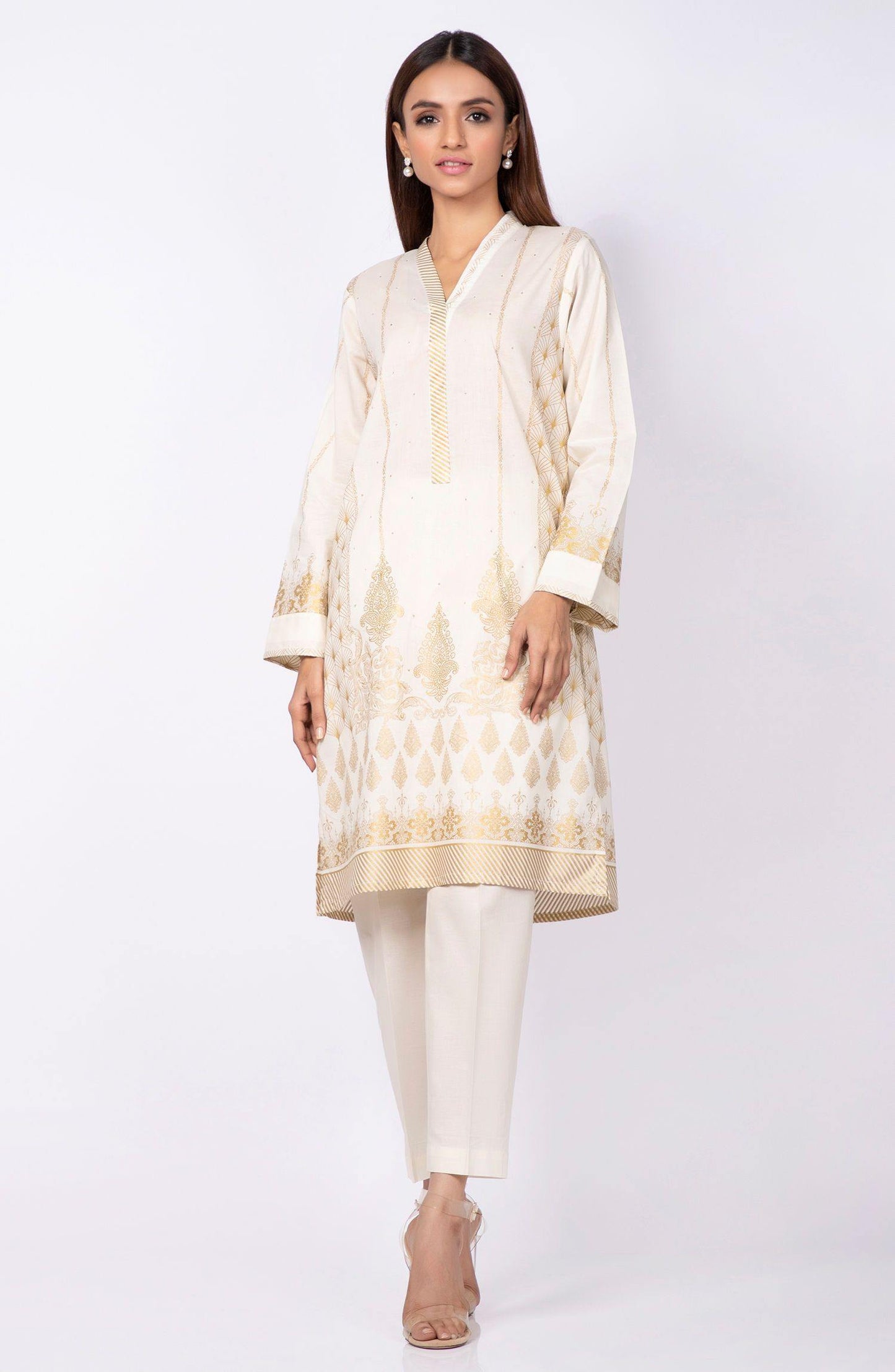 NRHC-040/WHITE - ELAN Staging