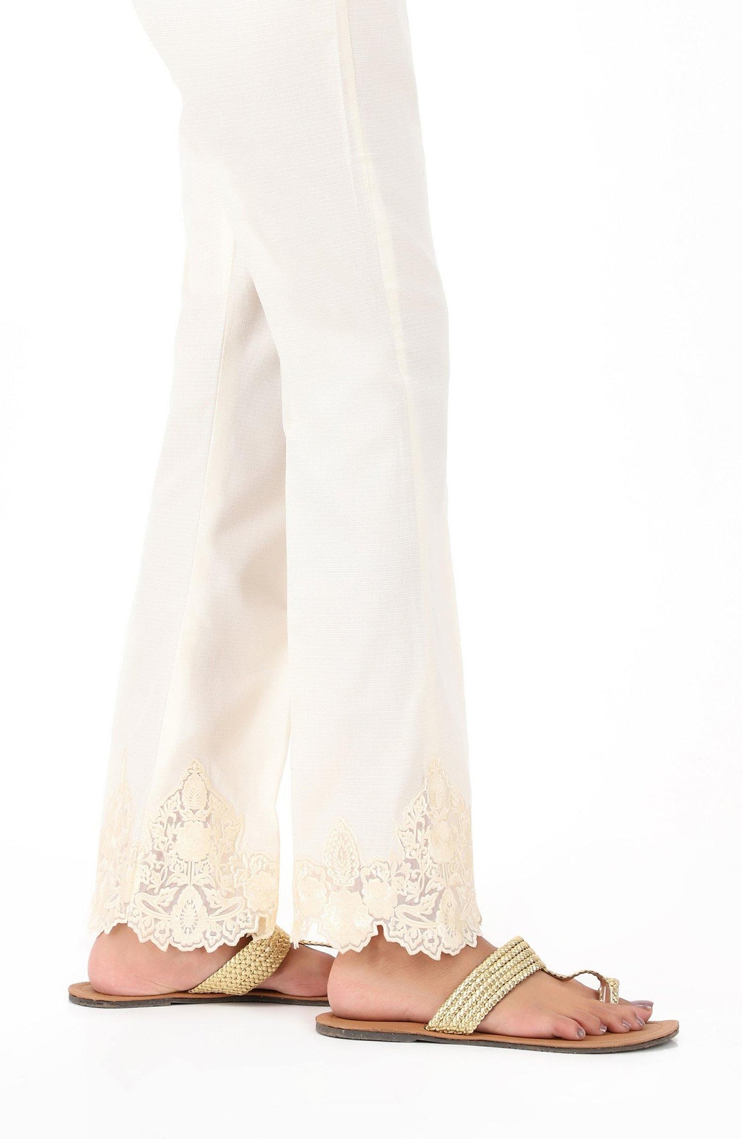 NRPE-039 BEIGE - ELAN Staging