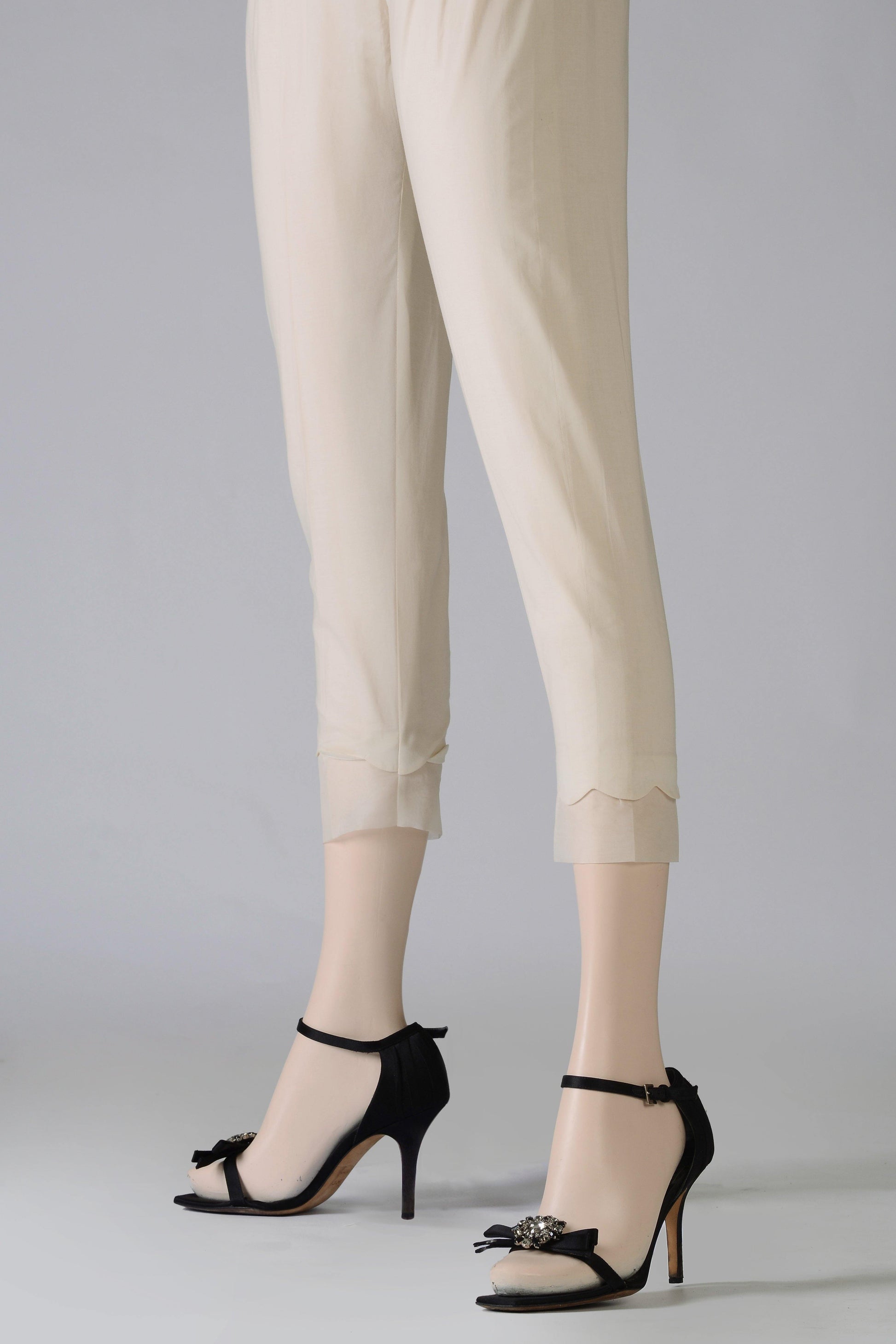 ST-164 (IVORY) - Saya