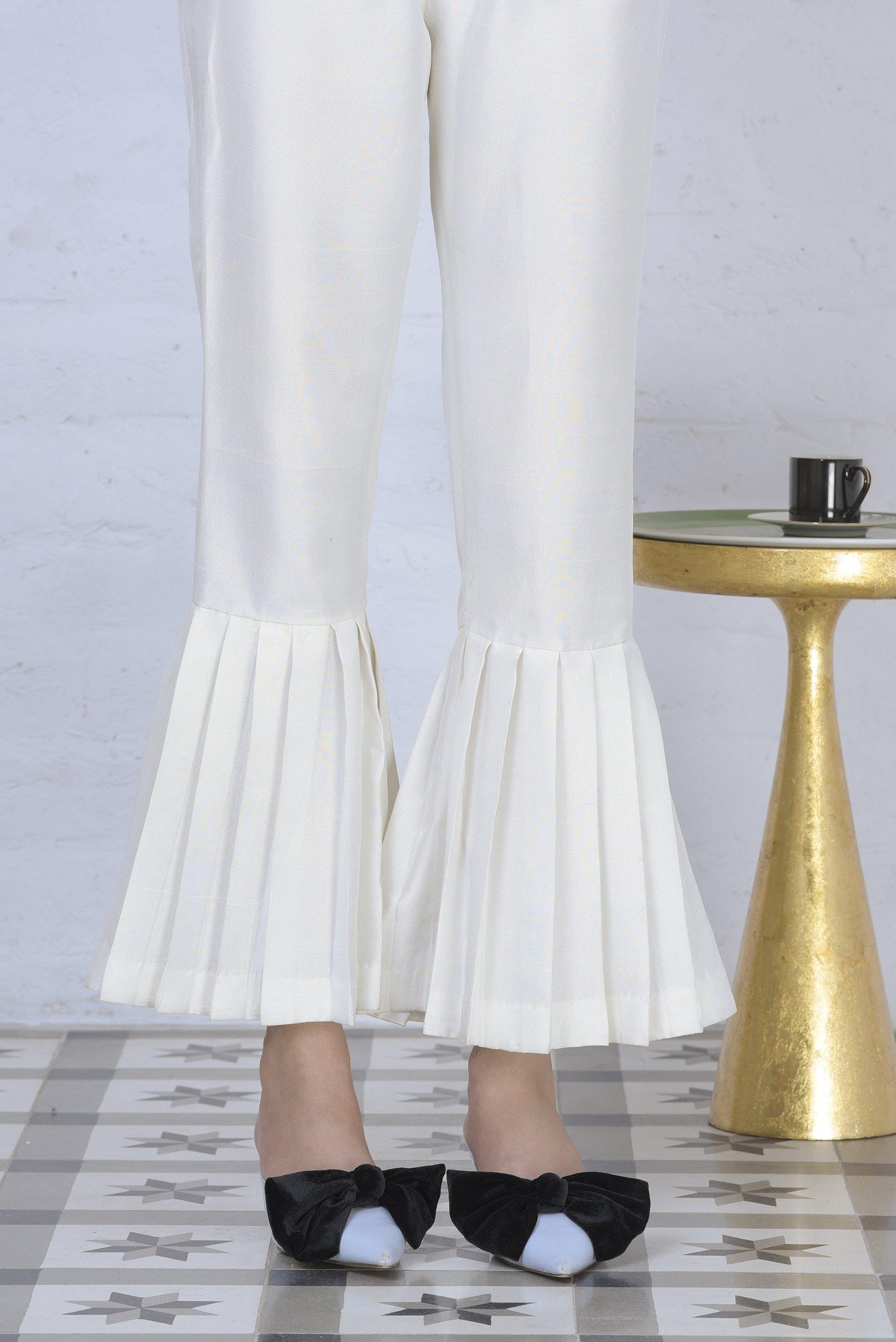 FRILLED FANTASY (EVT 48) - ELAN Staging