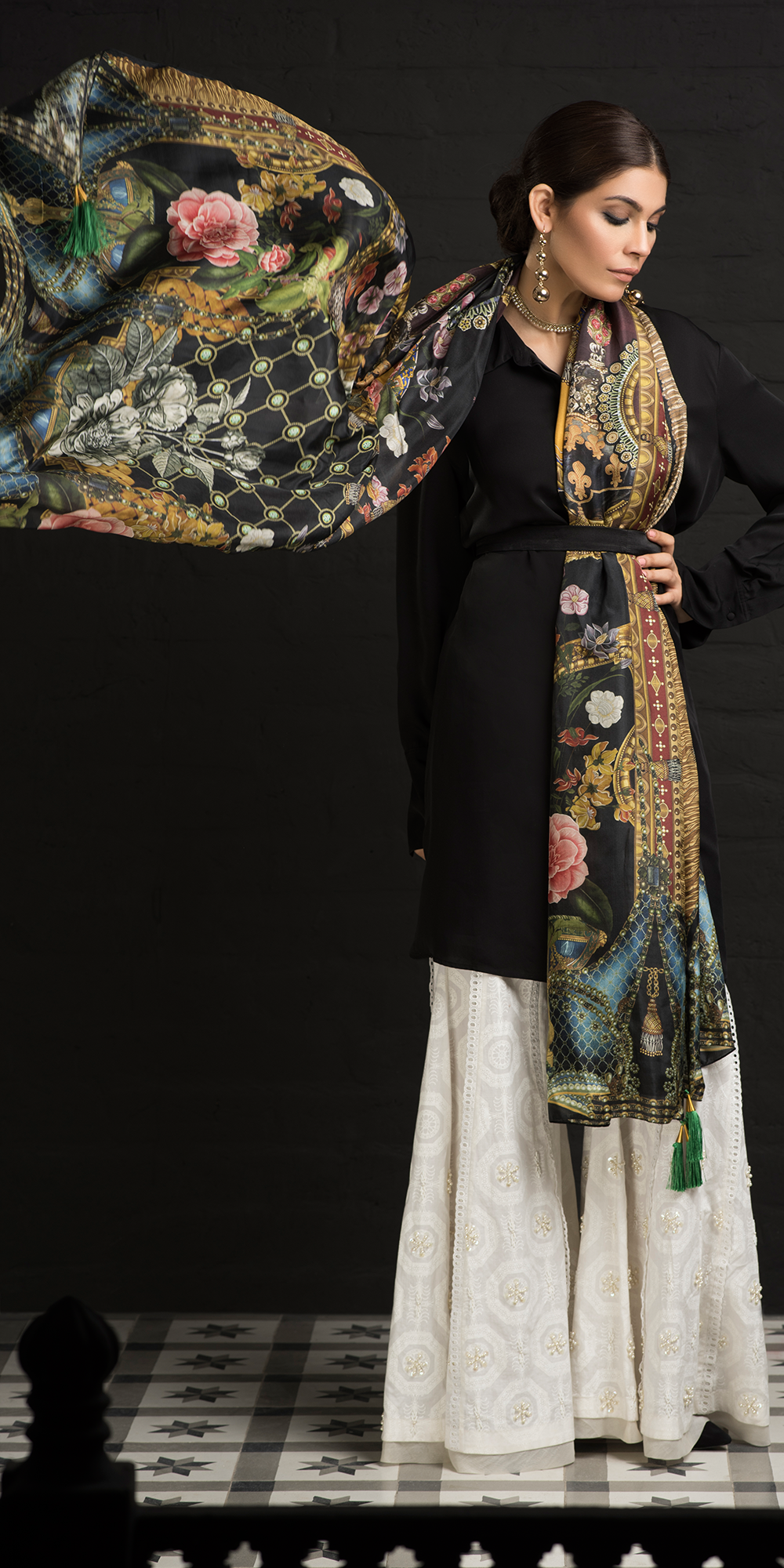 GHAZAL (EV-1707061) - ELAN Staging