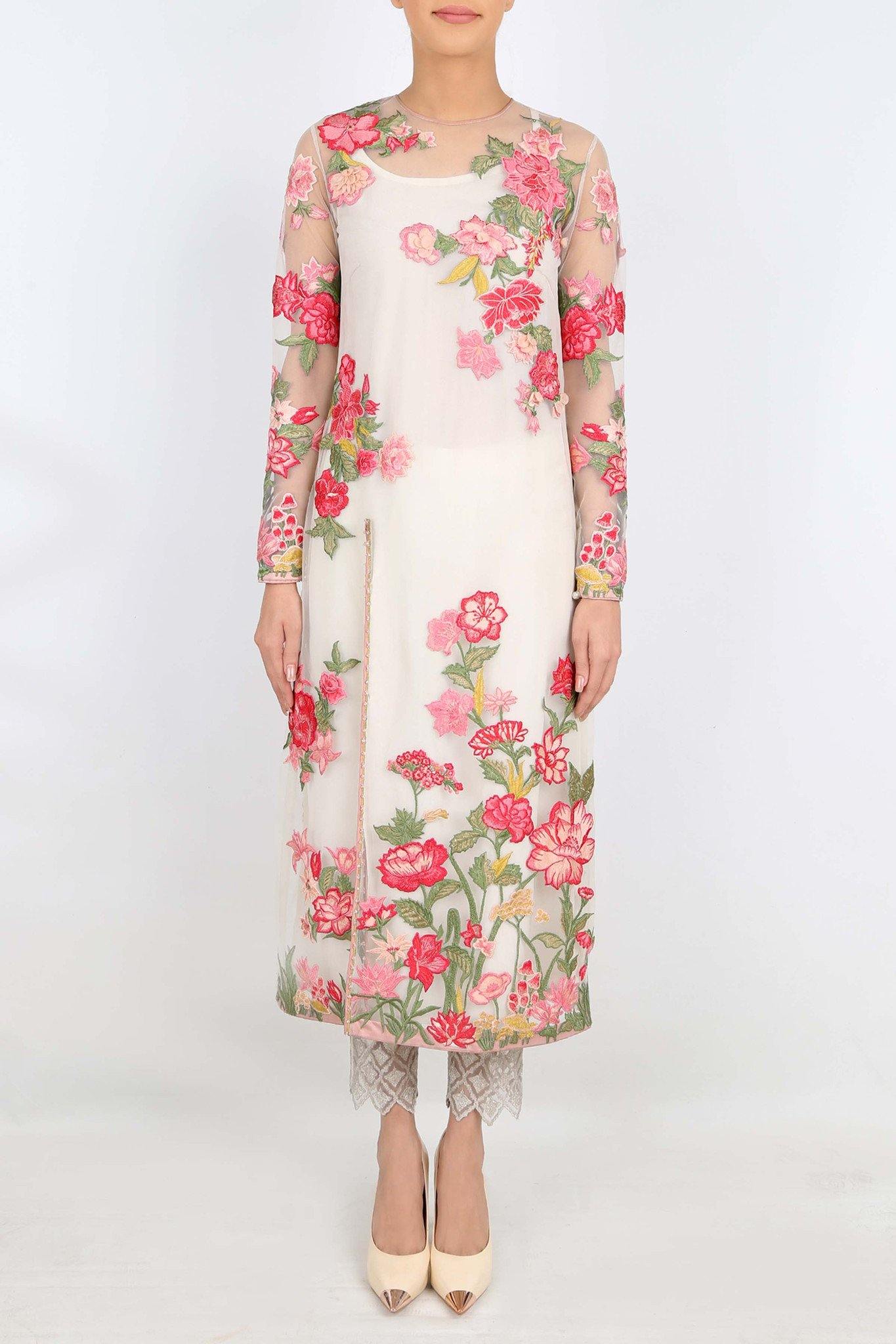 VICTORIAN SUMMER WHT-PRT - ELAN Staging